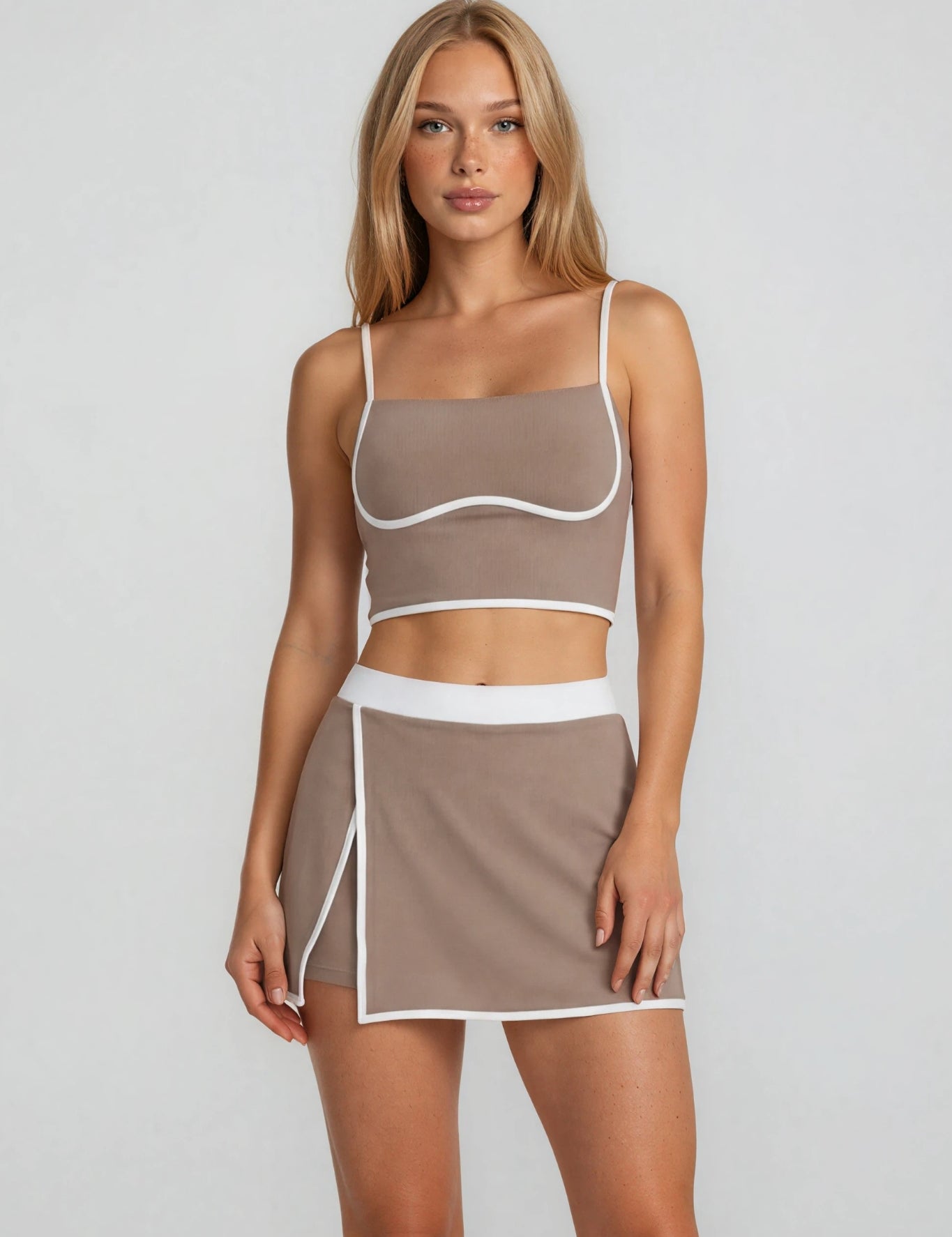 Contour Court Skirt